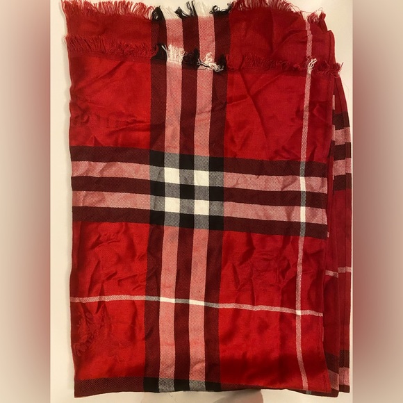 Burberry cashmere - Picture 2 of 2